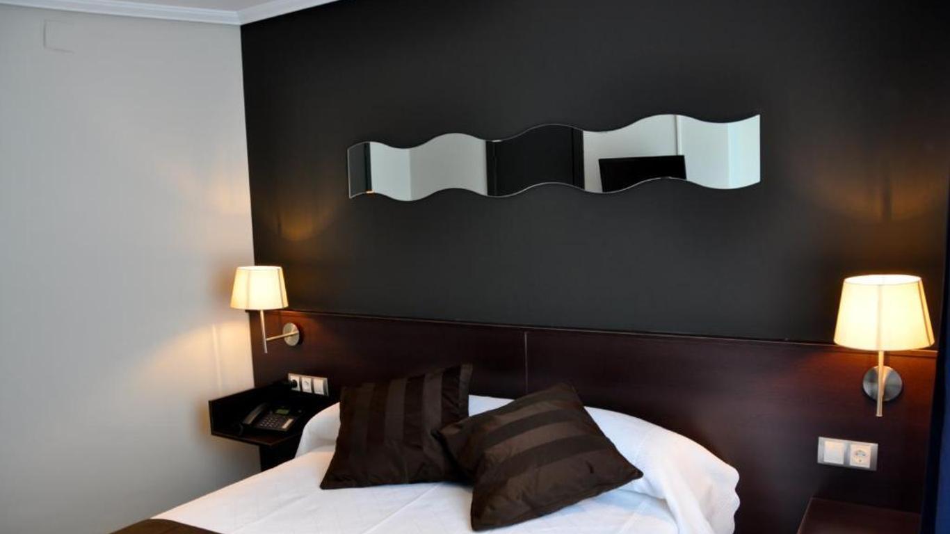 Hostal La Rotonda