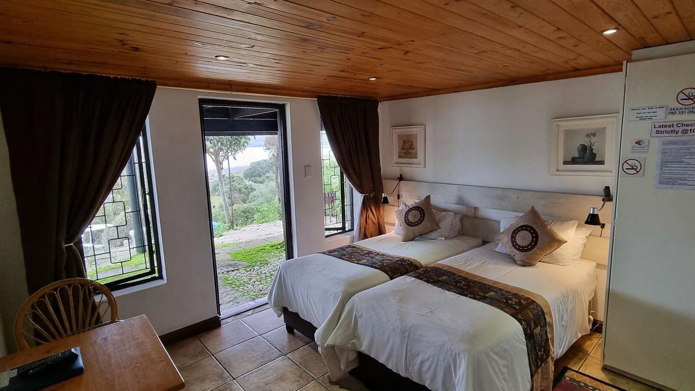 Lagoon lodge