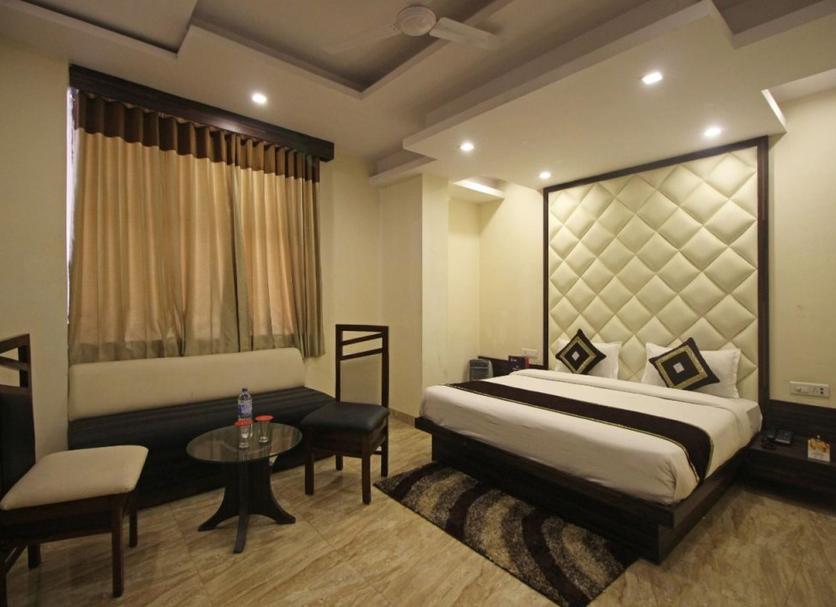 Bedroom Photo