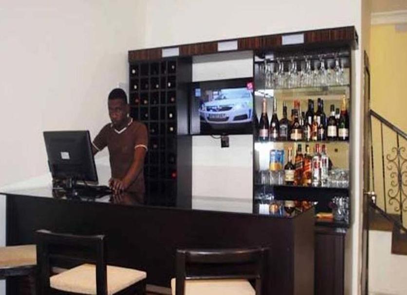 Bar Photo