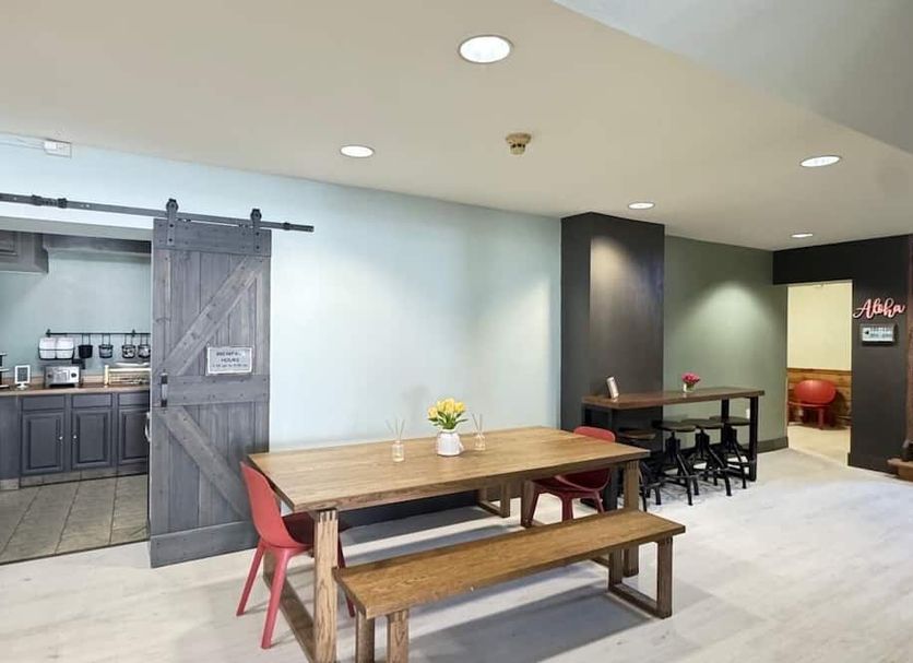 Dining room Photo