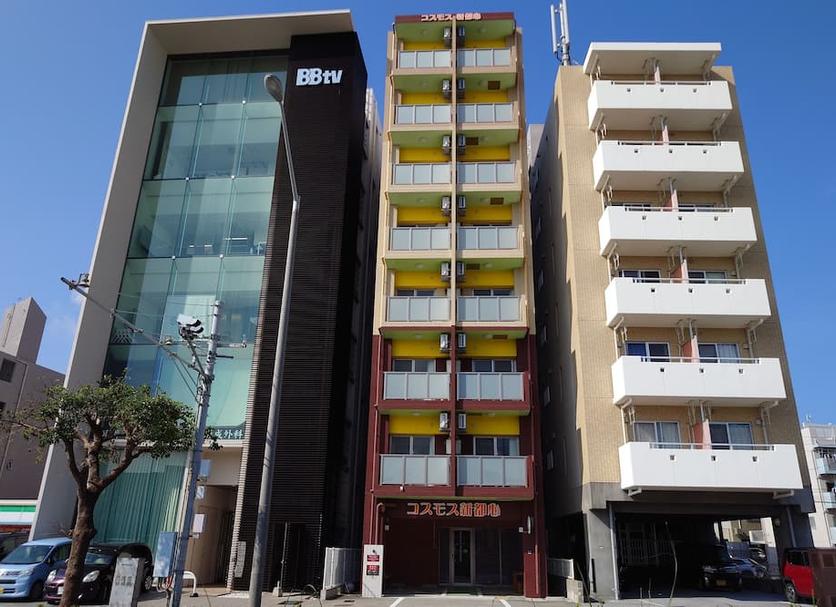 Building Photo