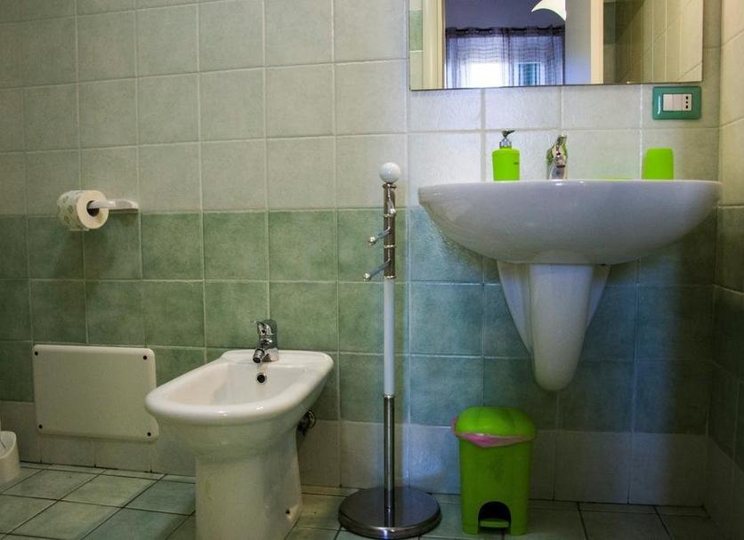 Bathroom Photo