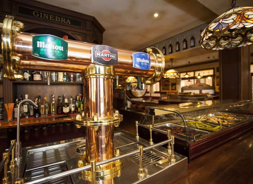Bar Photo