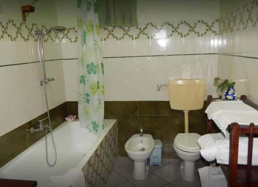 Bathroom Photo