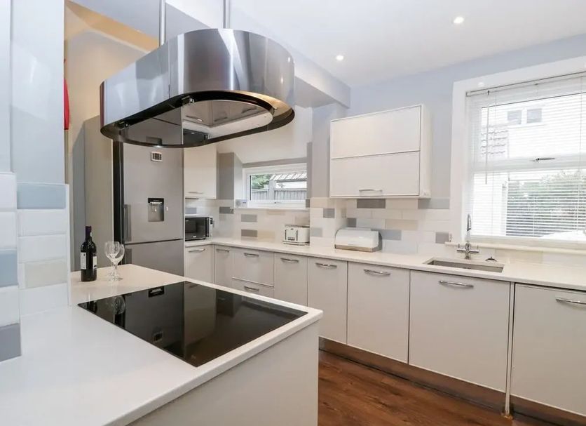 Kitchen Photo