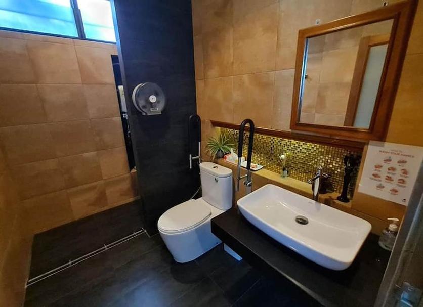 Bathroom Photo