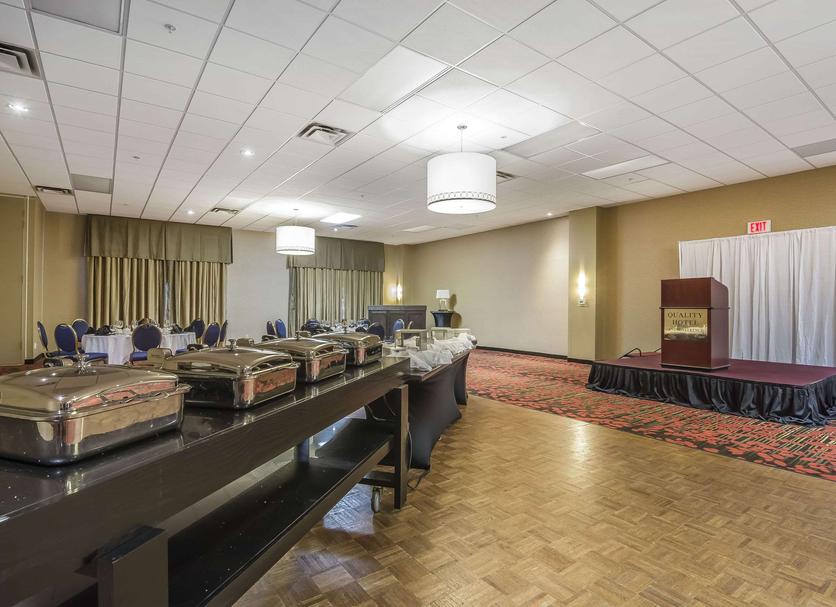 Buffet Photo