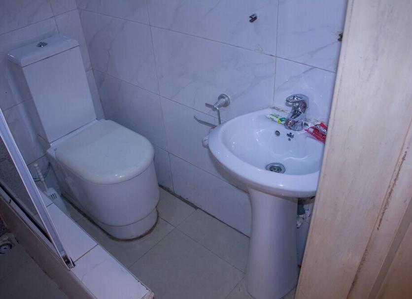 Bathroom Photo
