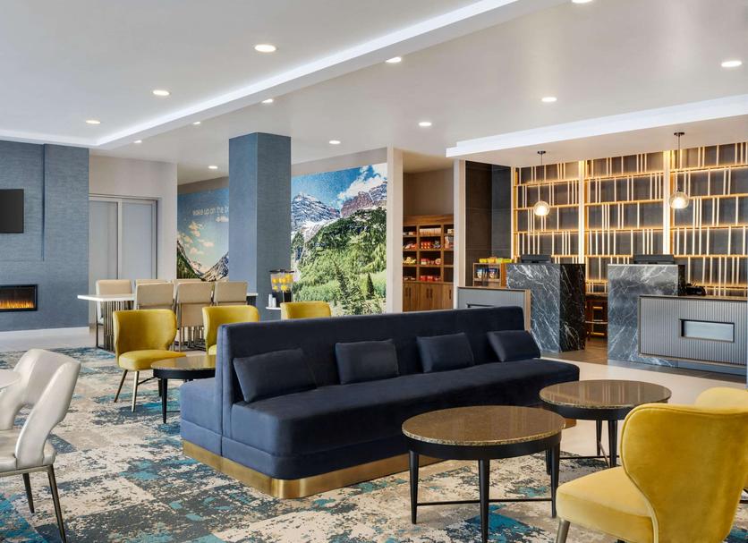 Lounge Photo