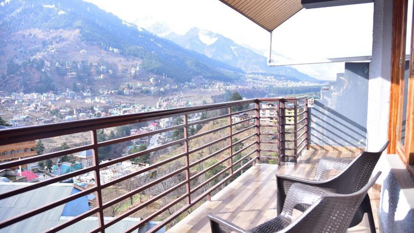 Hotel Chandertal Regency