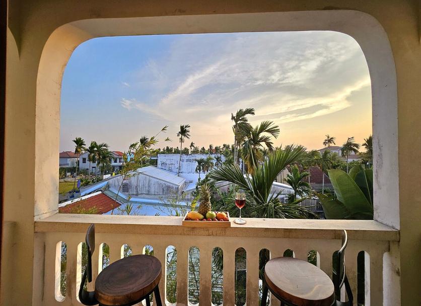 Balcony Photo