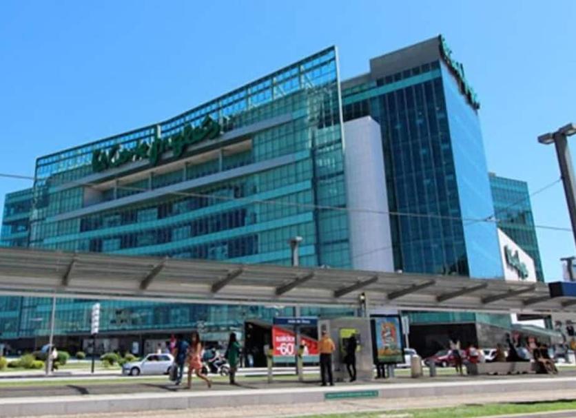 Building Photo