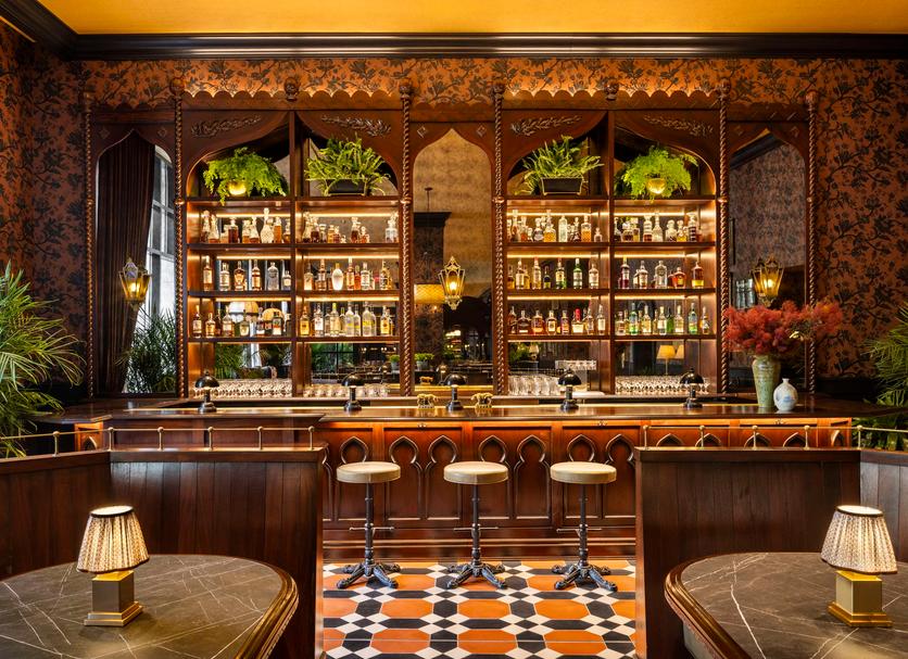Bar Photo
