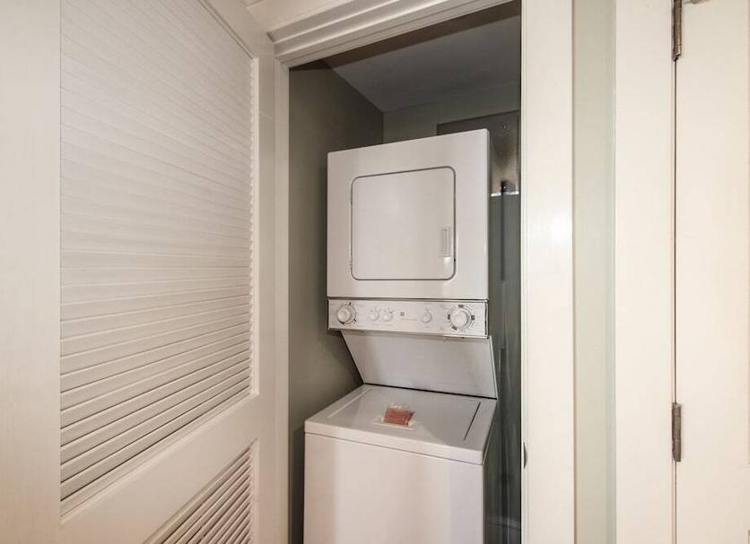 Laundry facility Photo