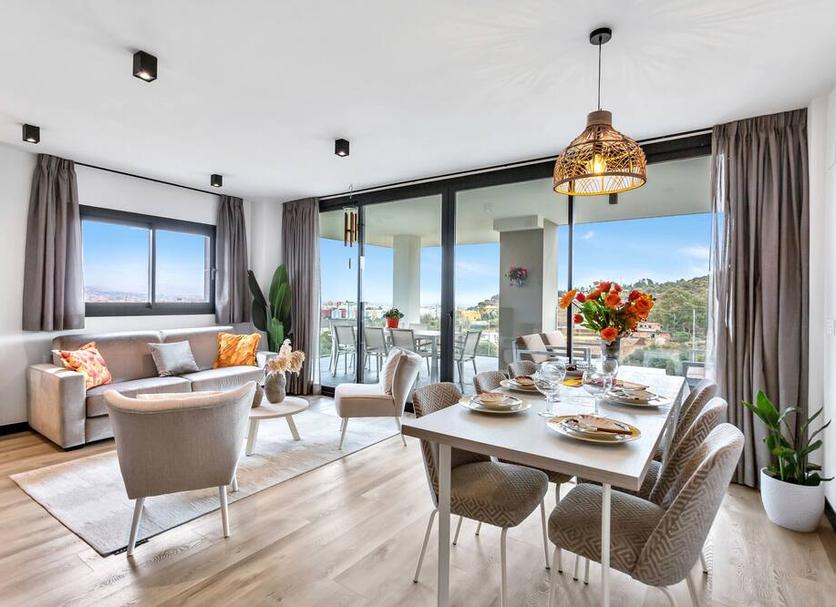 Dining room Photo