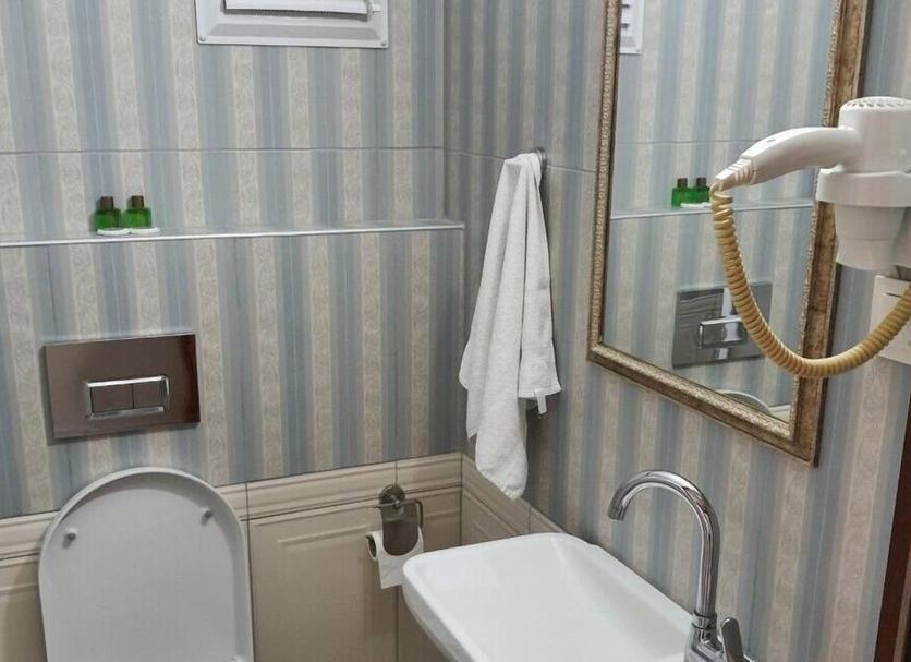 Bathroom Photo