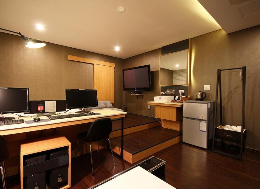 Business center Photo