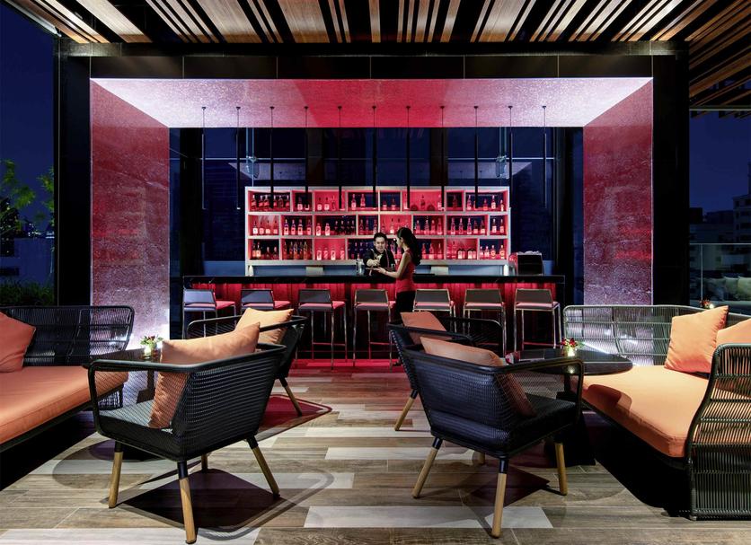 Bar Photo