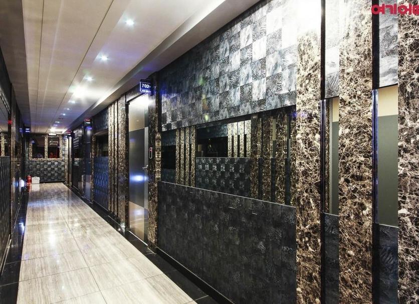 Hallway Photo
