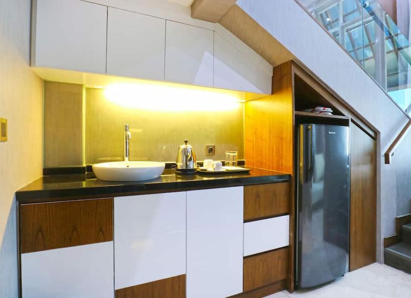 Kitchen Photo