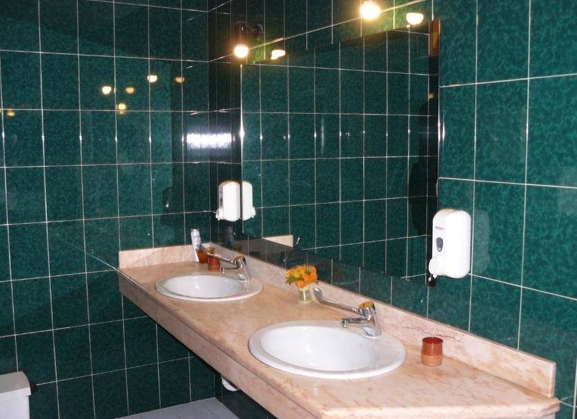 Bathroom Photo