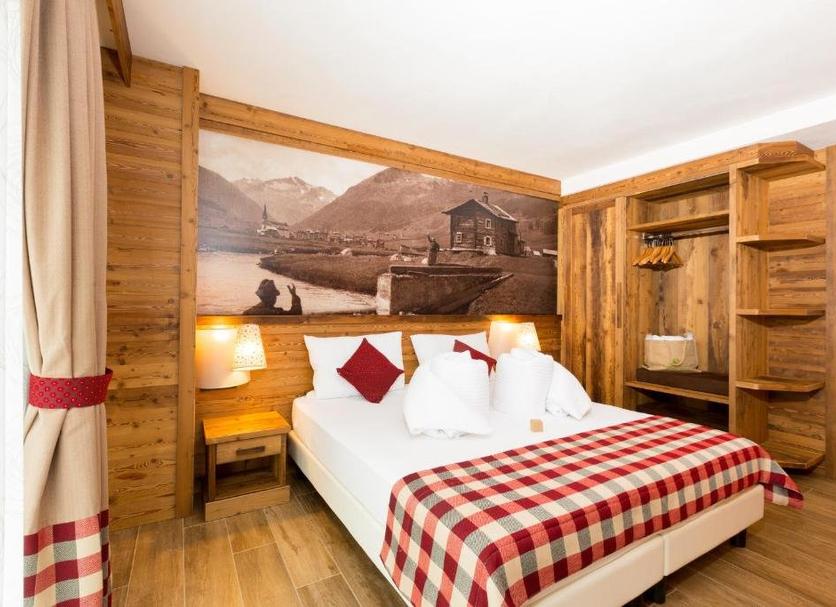 Bedroom Photo