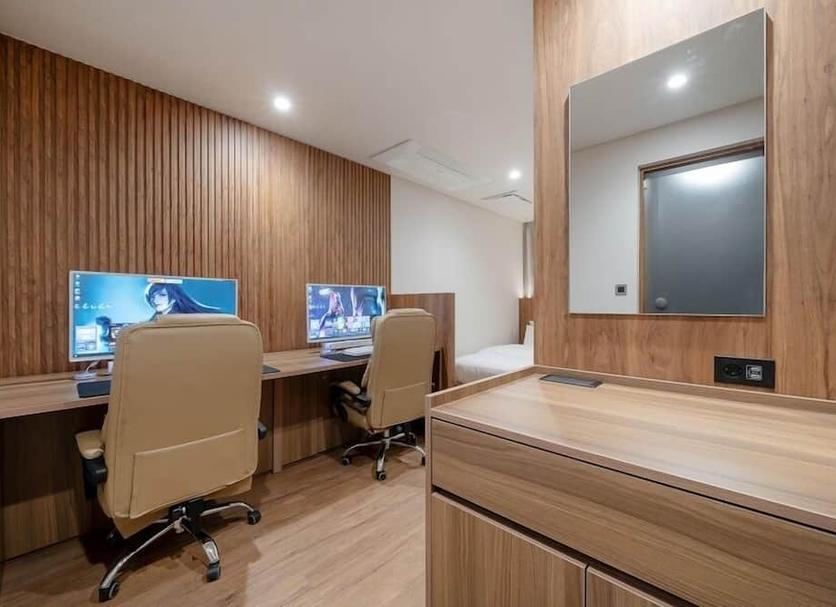 Business center Photo