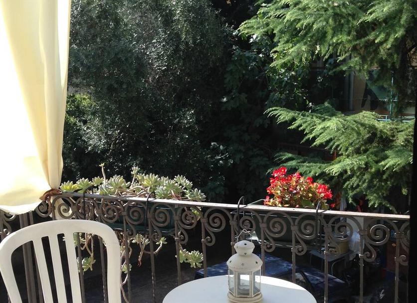 Balcony Photo