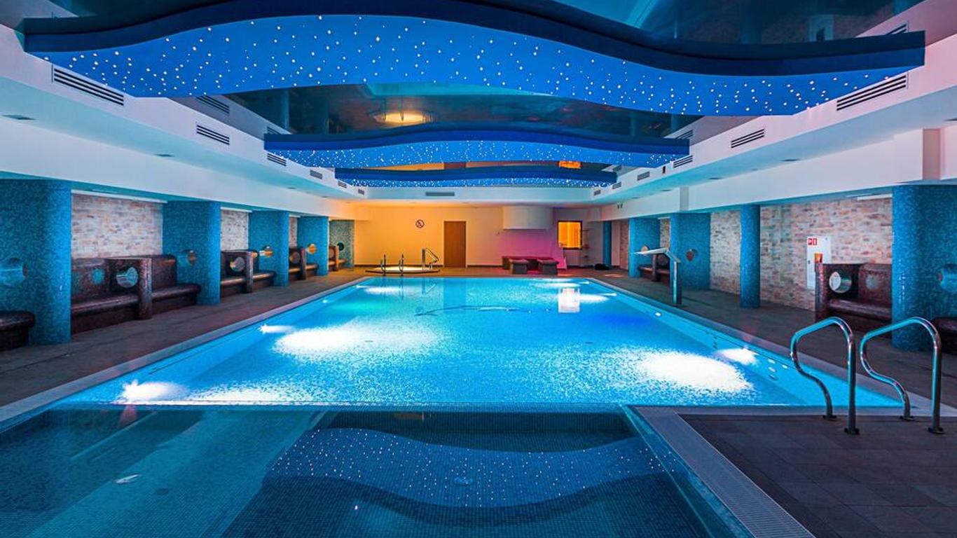 Hotel Delfin Spa&wellness from $45. Dąbki Hotel Deals & Reviews