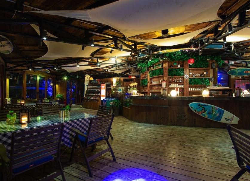 Bar Photo