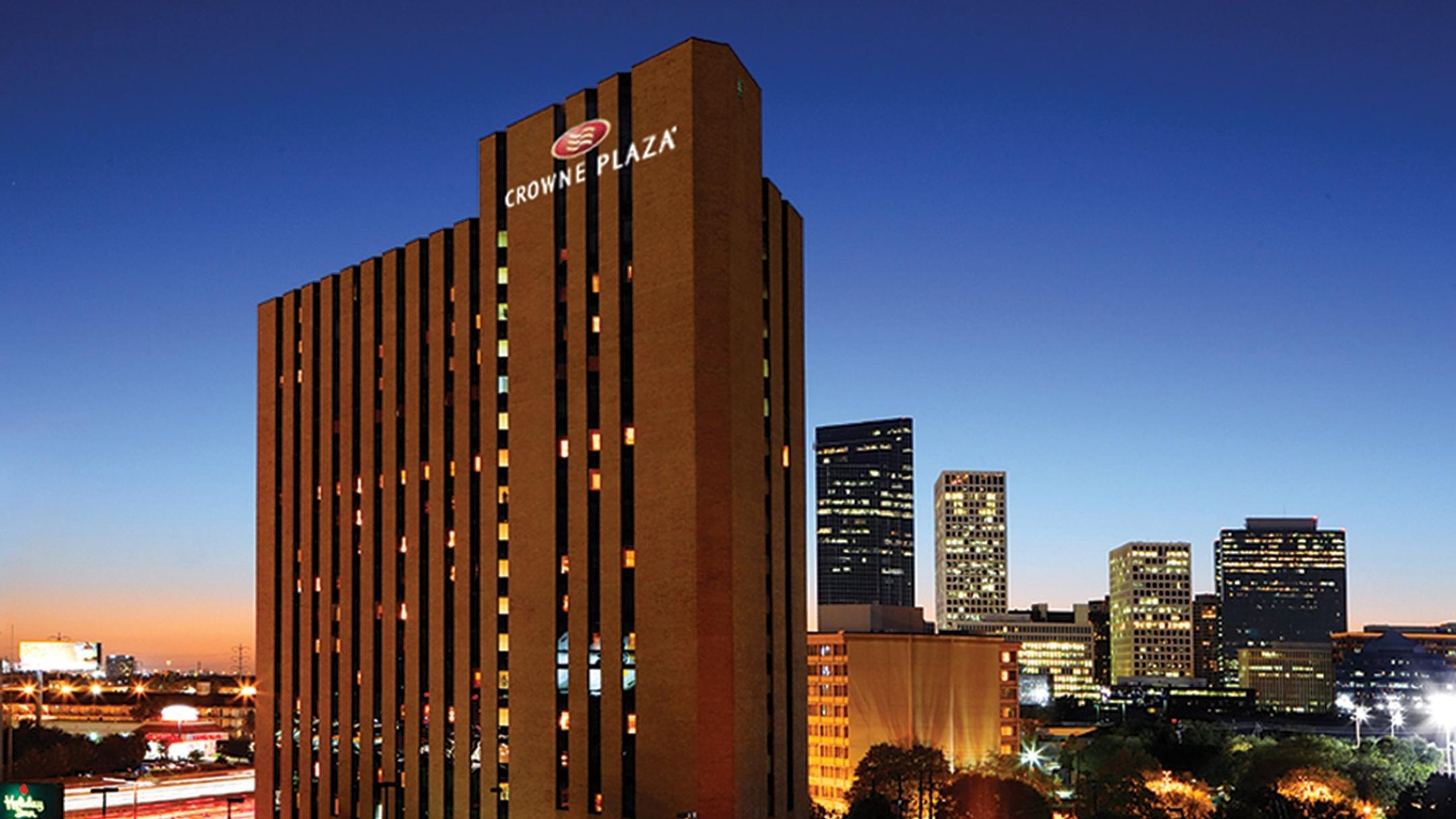Crowne Plaza Houston Med CtrGalleria Area, An IHG Hotel from 76