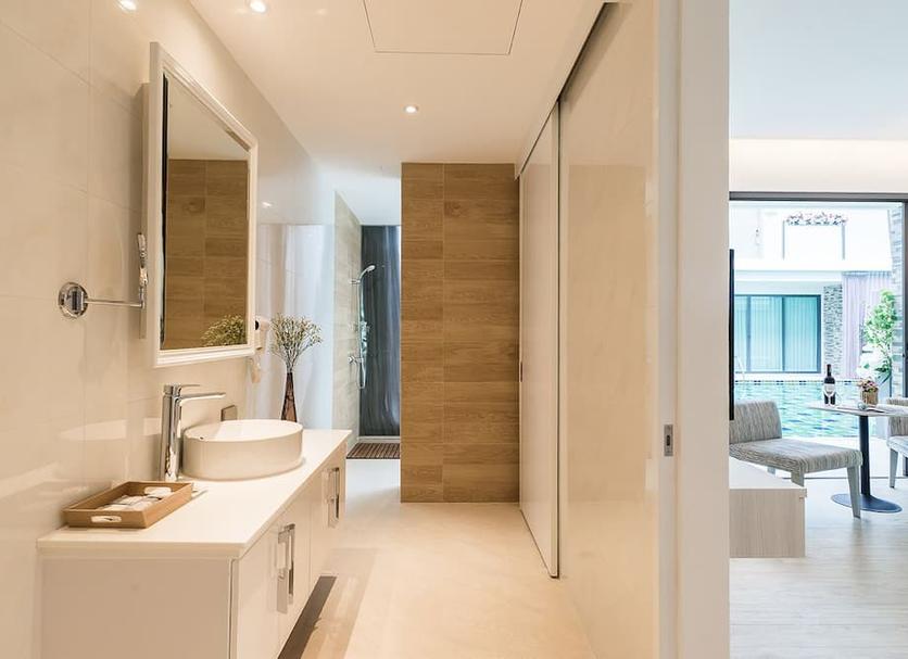 Bathroom Photo