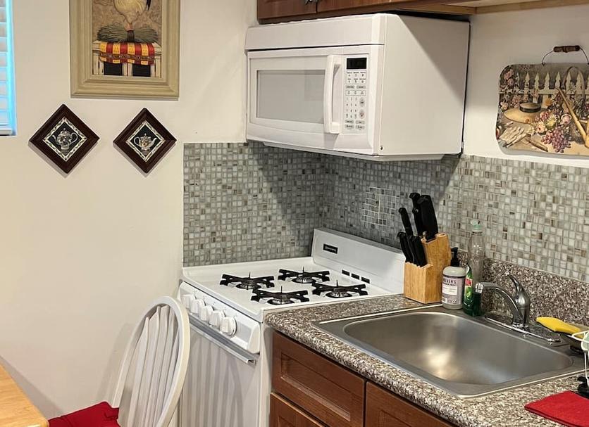 Kitchen Photo
