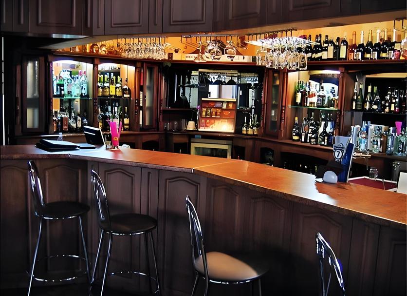 Bar Photo