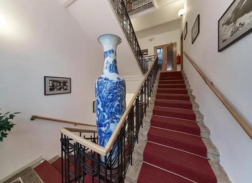 Stairs Photo