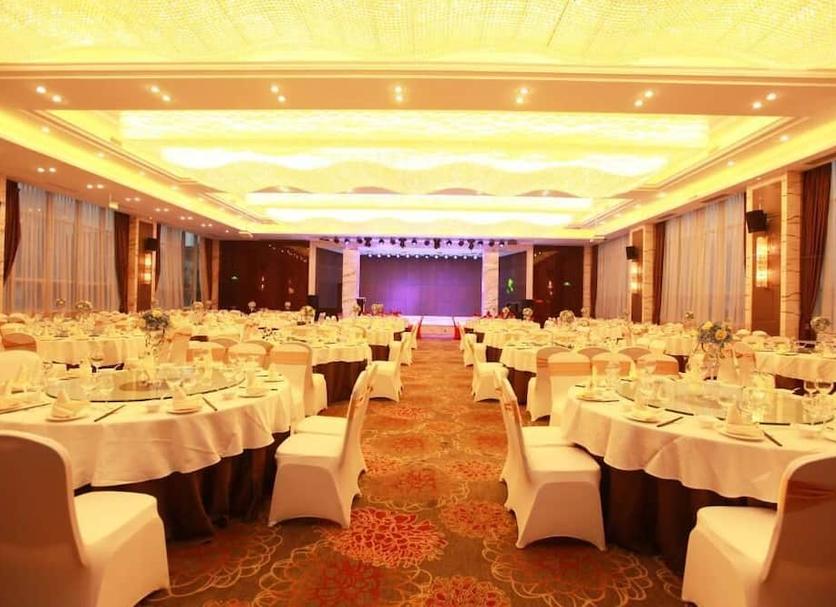Banquet hall Photo