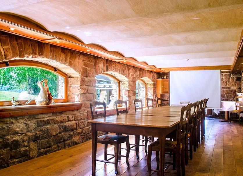 Dining room Photo