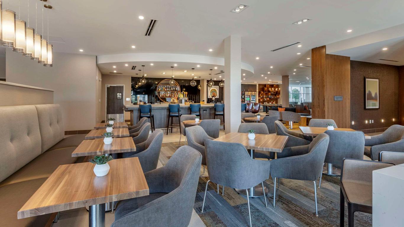 Cambria Hotel Greenville