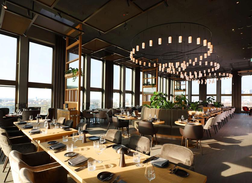 Restaurant Photo