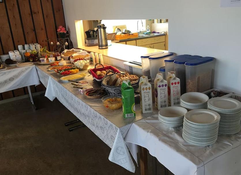 Buffet Photo