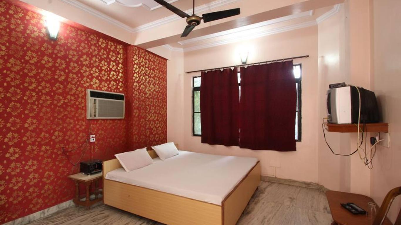 Prakash Tourist Complex