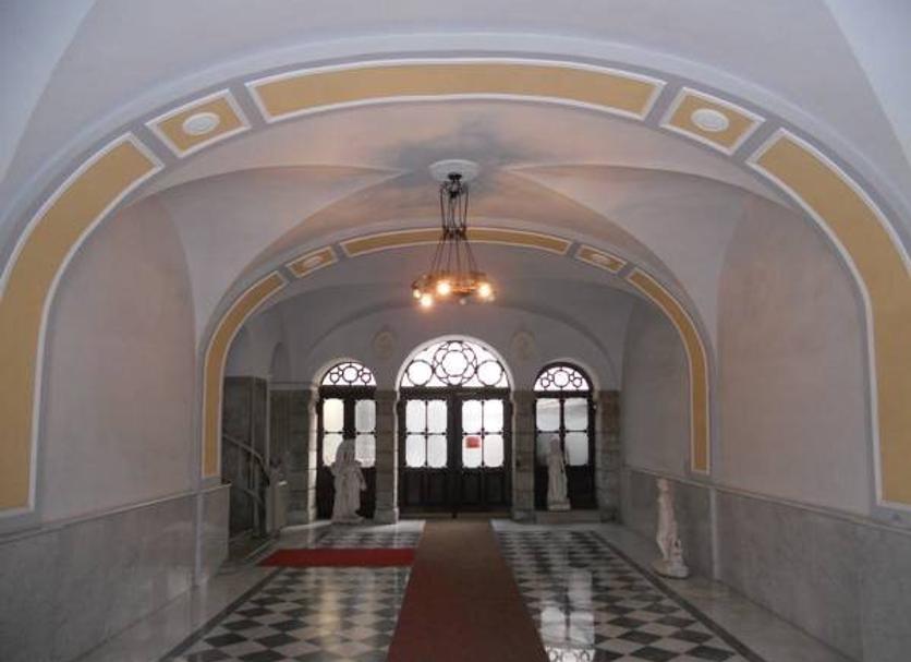 Hallway Photo