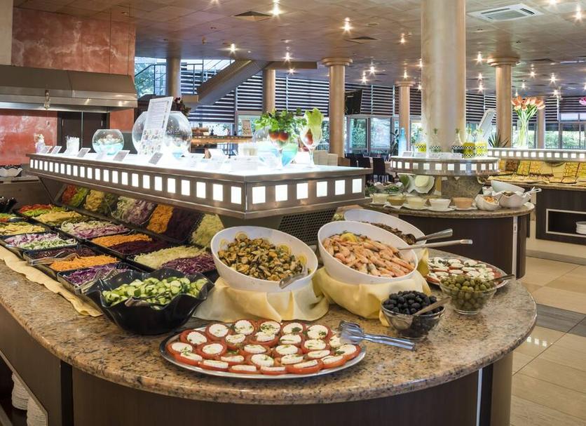 Buffet Photo