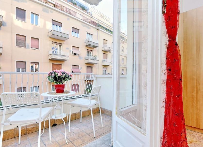 Balcony Photo