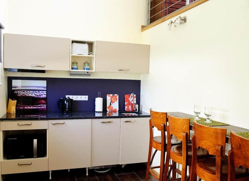 Kitchen Photo