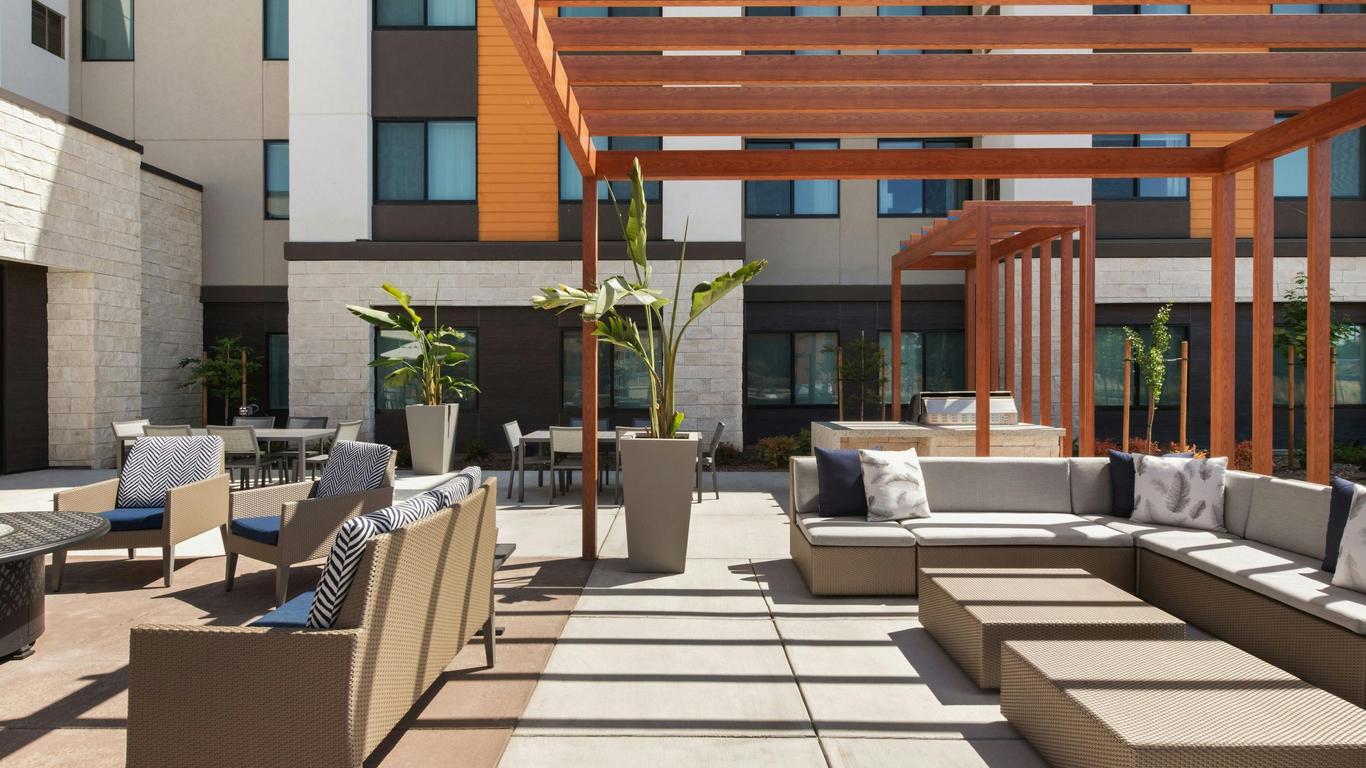 Residence Inn by Marriott Sacramento Cal Expo