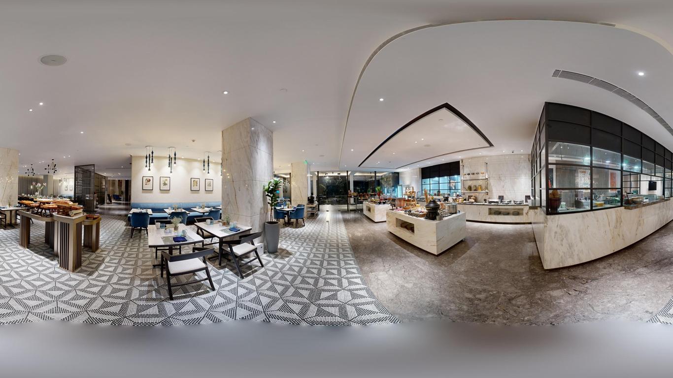 Radisson Blu Mumbai International Airport