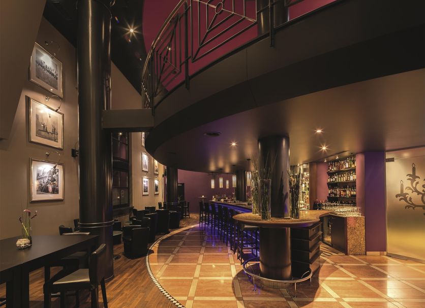 Bar Photo