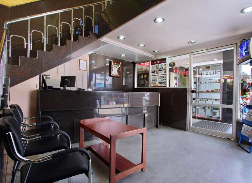 Bar Photo
